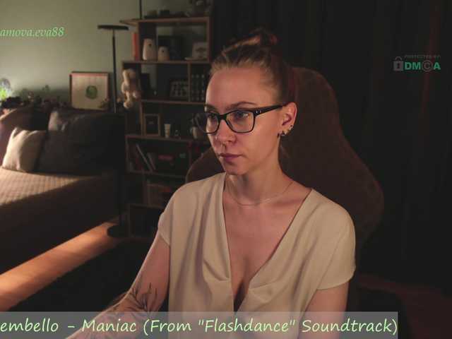  eva-adamova chat room