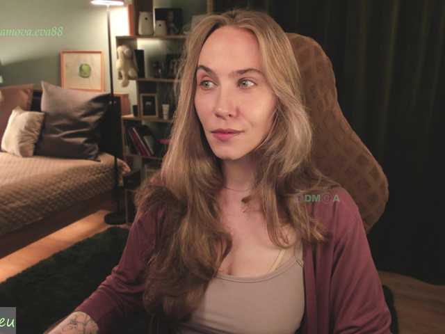 eva-adamova live cam on BongaCams