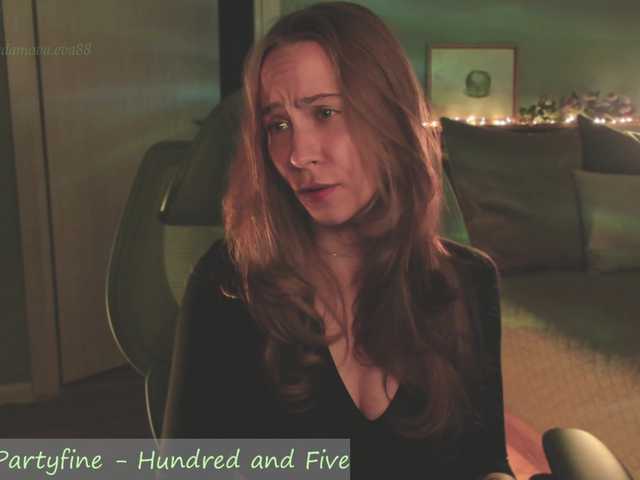 eva-adamova live cam on BongaCams