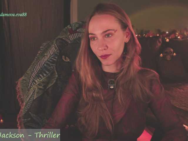 eva-adamova live cam on BongaCams