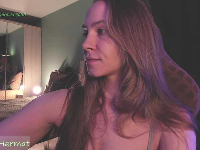 eva-adamova's BongaCams show and profile