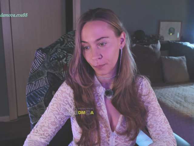 eva-adamova live cam on BongaCams