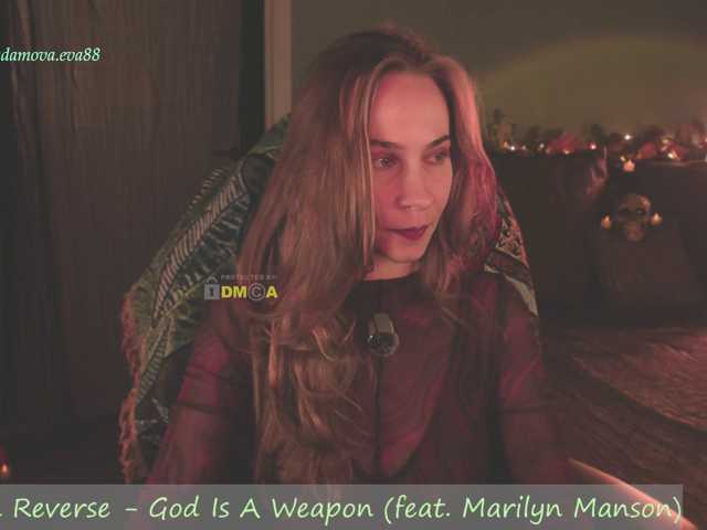 eva-adamova live cam on BongaCams