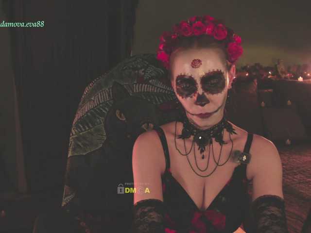 eva-adamova live cam on BongaCams