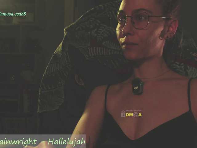 eva-adamova live cam on BongaCams