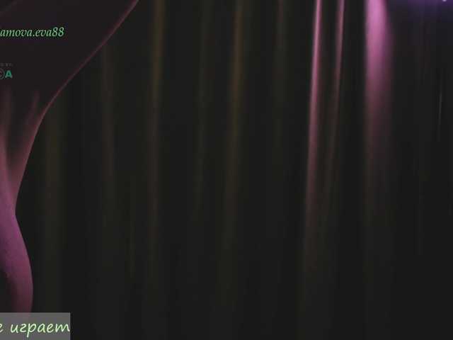 eva-adamova live cam on BongaCams