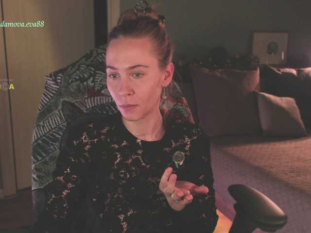 eva-adamova live cam on BongaCams