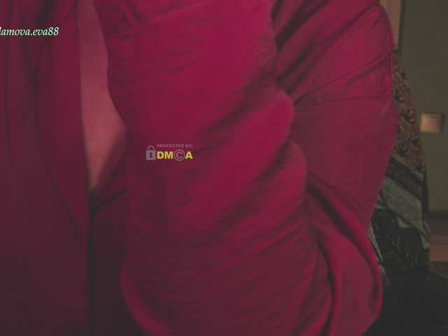 eva-adamova