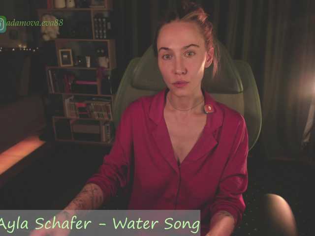 eva-adamova live cam on BongaCams
