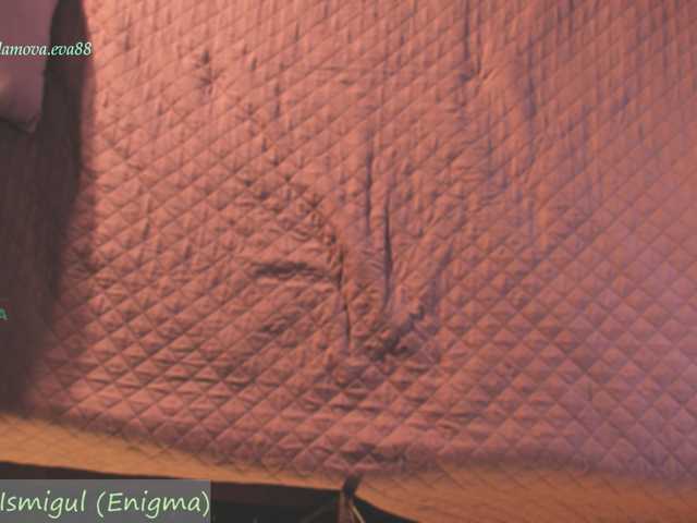 eva-adamova live cam on BongaCams