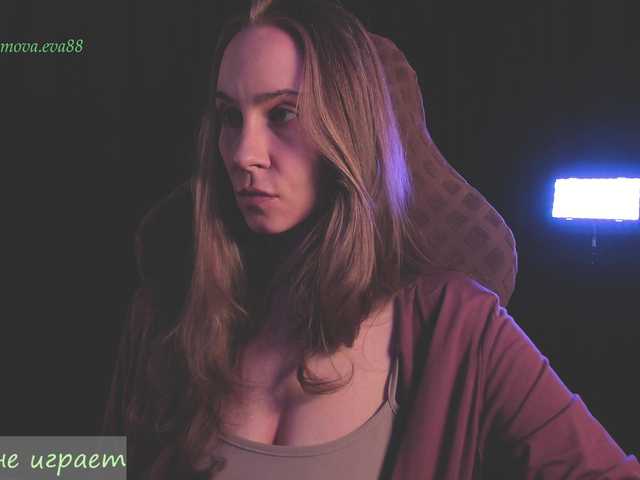 eva-adamova's BongaCams show and profile