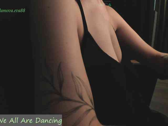 Adamova_Eva webcam