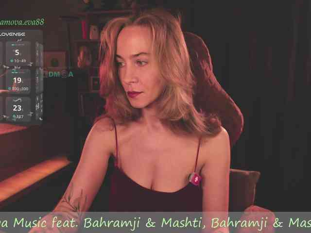 Adamova_Eva webcam