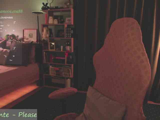 Adamova_Eva webcam