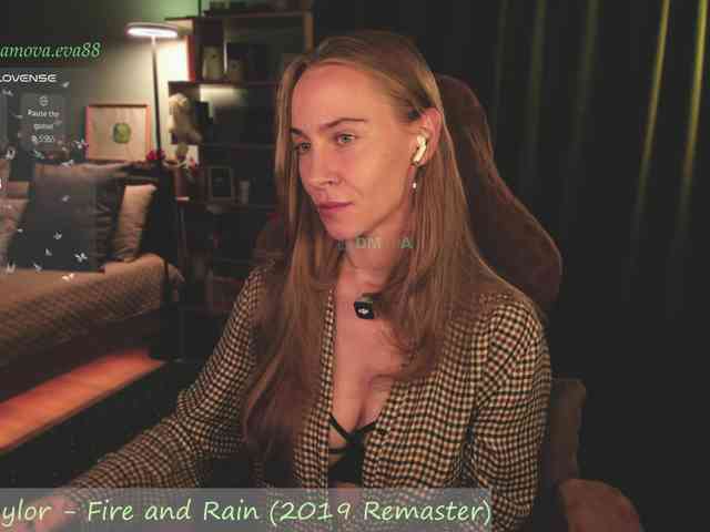 eva-adamova Sex Cam Show