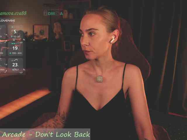 Adamova_Eva webcam