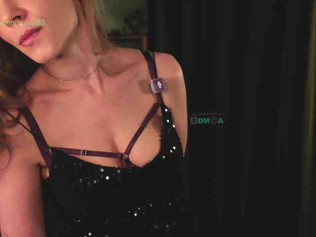 Adamova_Eva webcam