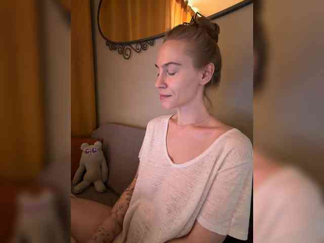 Adamova_Eva webcam