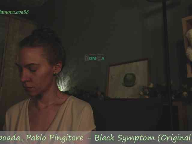 Adamova_Eva webcam