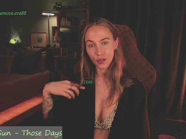 Adamova_Eva webcam