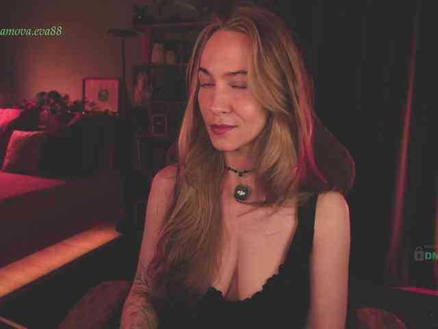 Adamova_Eva webcam
