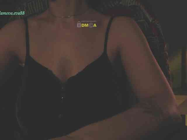 Adamova_Eva webcam