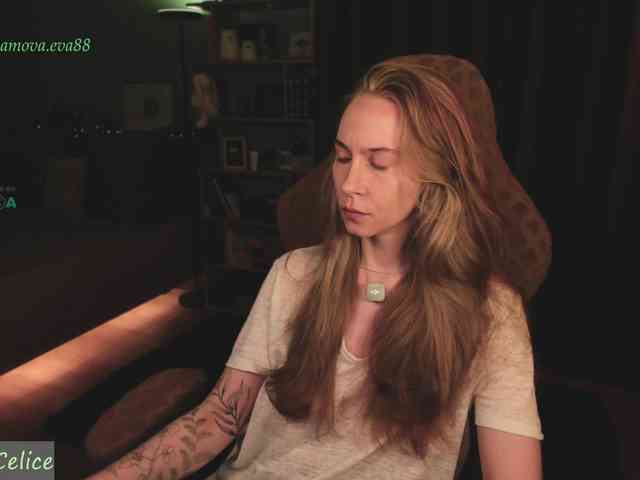 Adamova_Eva webcam