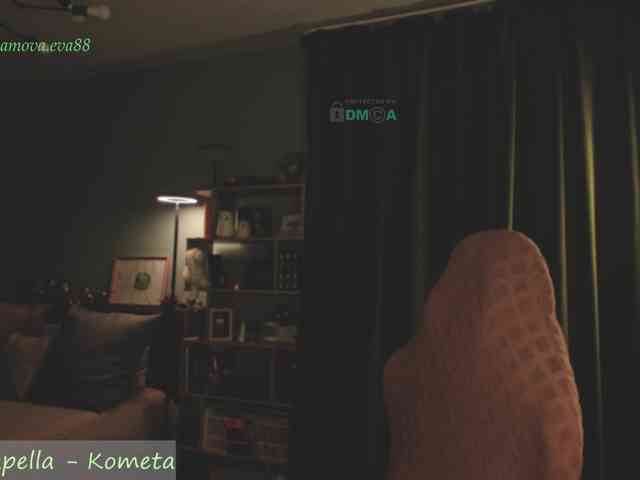 eva-adamova Sex Cam Show