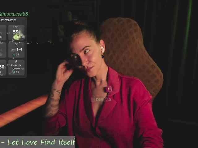 eva-adamova Sex Cam Show