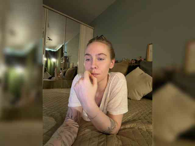 Adamova_Eva webcam