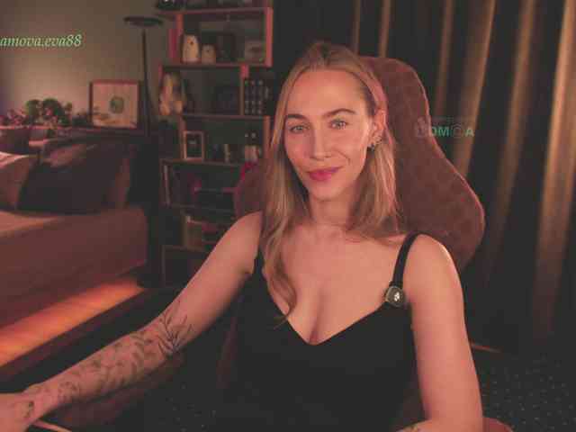 Adamova_Eva webcam