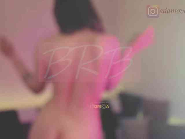 eva-adamova Live Webcam on BongaCams