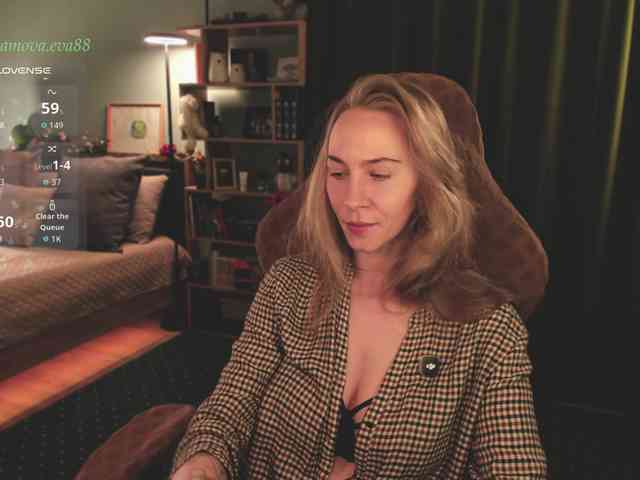 eva-adamova Sex Cam Show