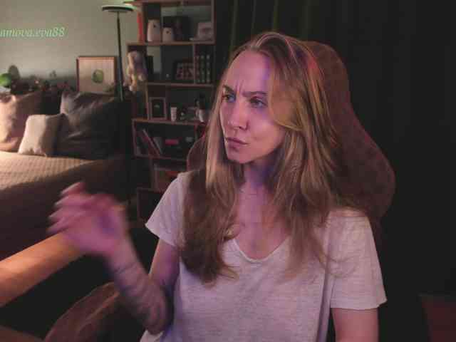 Adamova_Eva webcam