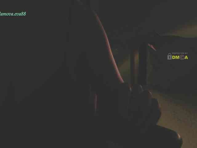 Adamova_Eva webcam