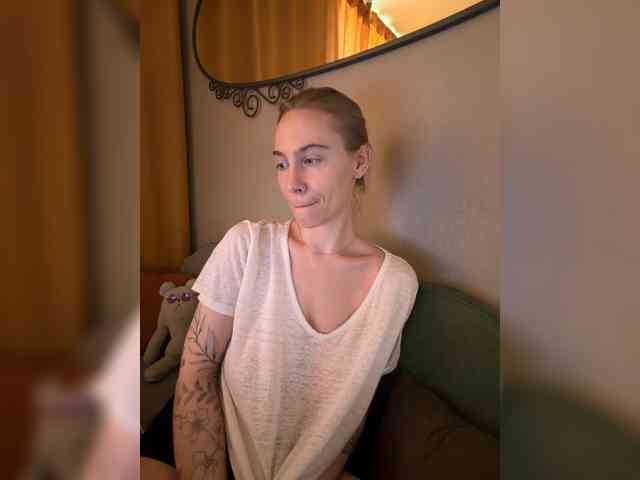 Adamova_Eva webcam