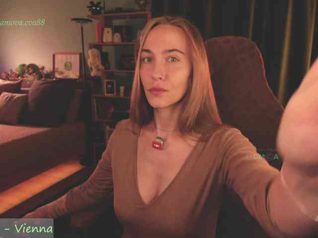 Adamova_Eva webcam