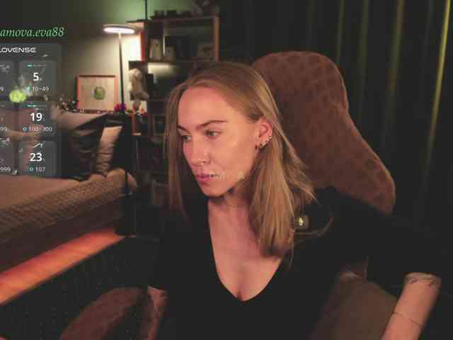eva-adamova Sex Cam Show
