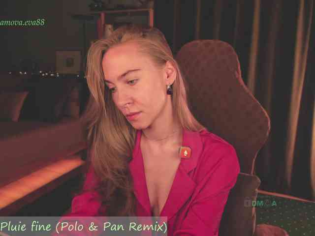 Adamova_Eva webcam