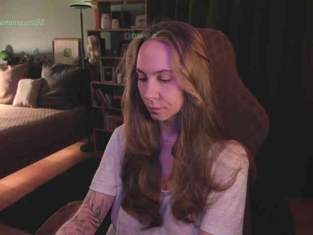 Adamova_Eva webcam