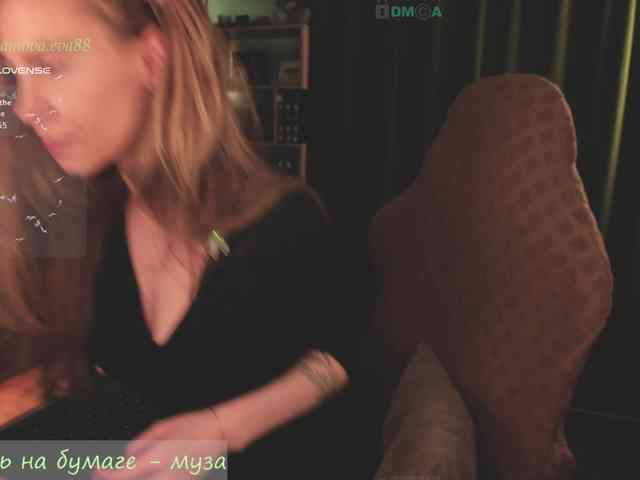 eva-adamova Sex Cam Show