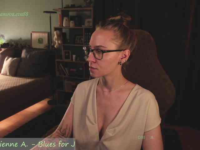 Adamova_Eva webcam