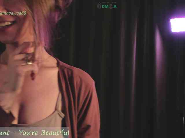 Adamova_Eva webcam