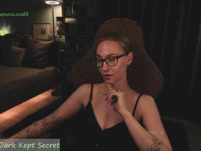 Adamova_Eva webcam