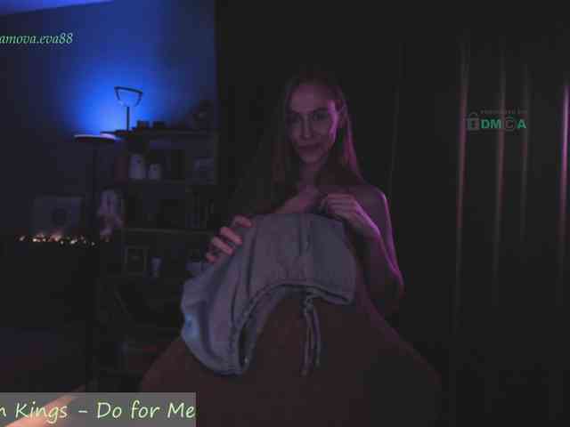 Adamova_Eva webcam