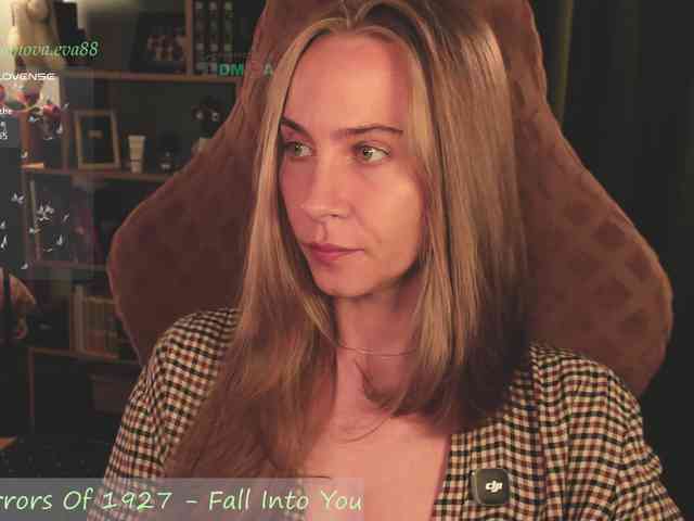 eva-adamova Sex Cam Show