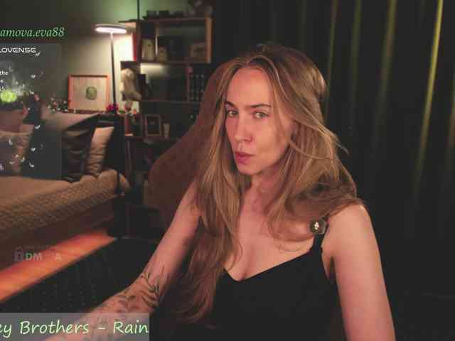 Adamova_Eva webcam