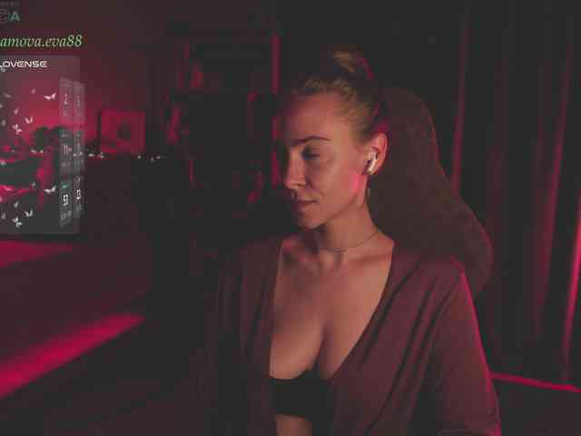 Adamova_Eva webcam