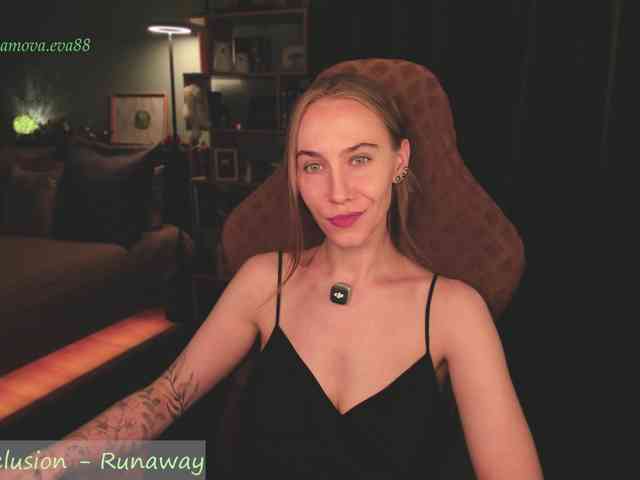 eva-adamova Sex Cam Show