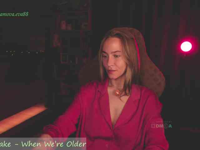 Adamova_Eva webcam